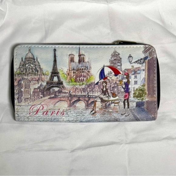 Paris Decor Wallet Eiffel Tower Sacre Coeur Notre Dame - Picture 1 of 9